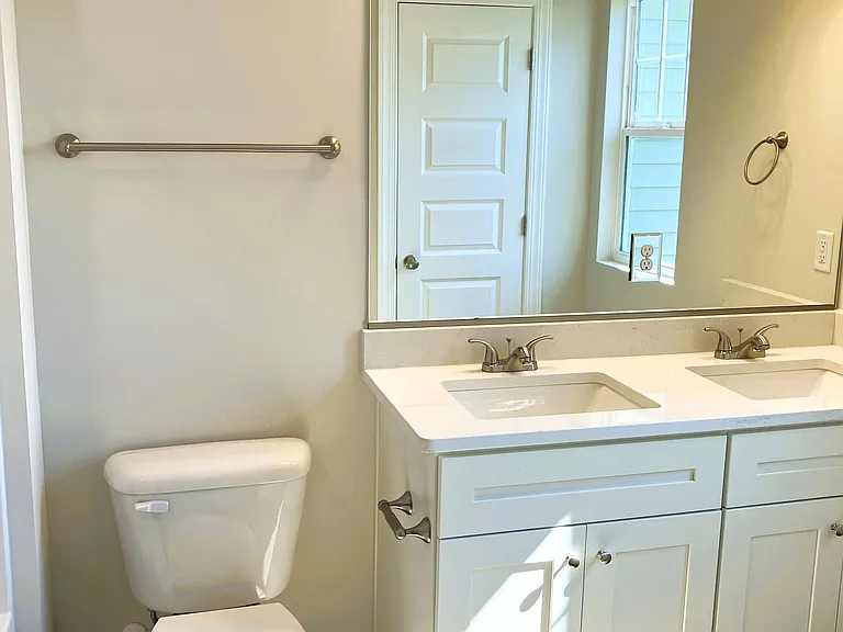 Full bathroom