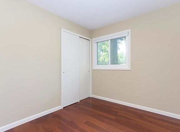 3rd image of 3155 Newgate Dr