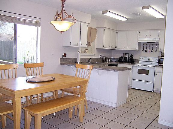 5th image of 6218 Countryside Dr