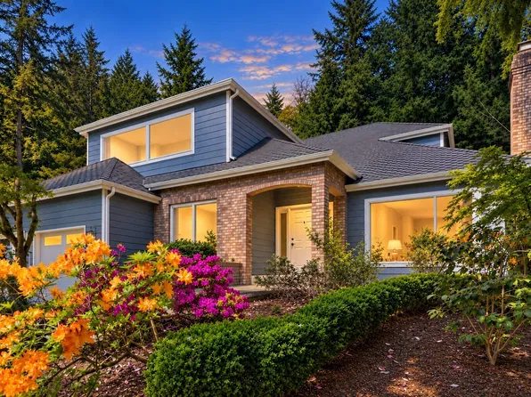 23216 SE 31st Street, Sammamish, WA 98075
