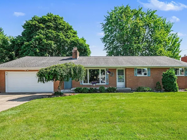 4498 Lucas Dr SW, Grandville, MI 49418