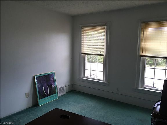 2nd image of 24670 Euclid Ave