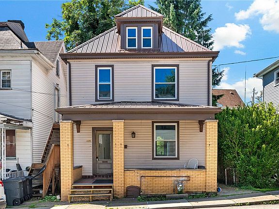 2nd image of 228 W 4th St