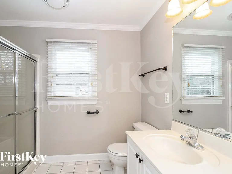 4413 Winterberry Ridge Ct — Photo 12