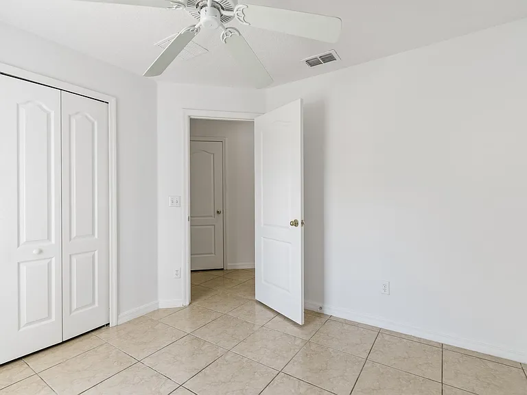 108 Sundown Ct — Photo 17