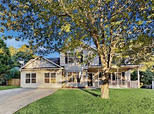1235 Brook Meadow Ct, Lawrenceville, GA 30045