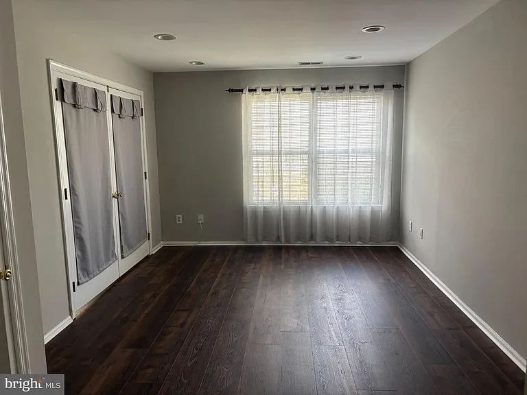 1002 Squirrel Rd — Photo 11