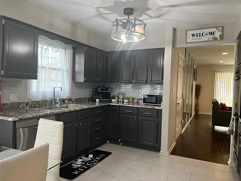 273 W Kimbell Ave — Photo 10