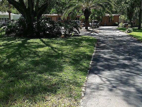 2nd image of 1308 Alicia Ave