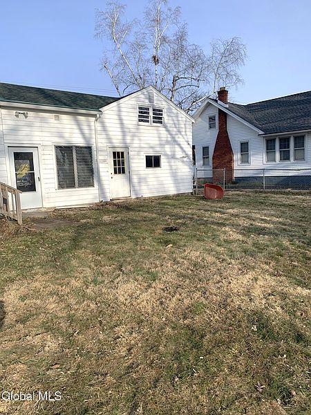 4th image of 31 James Street