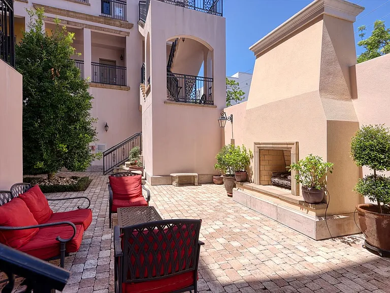 525 N Orange Ave #204 — Photo 25