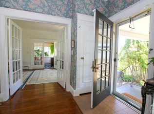 1 Greenport Pkwy, Hudson, NY 12534