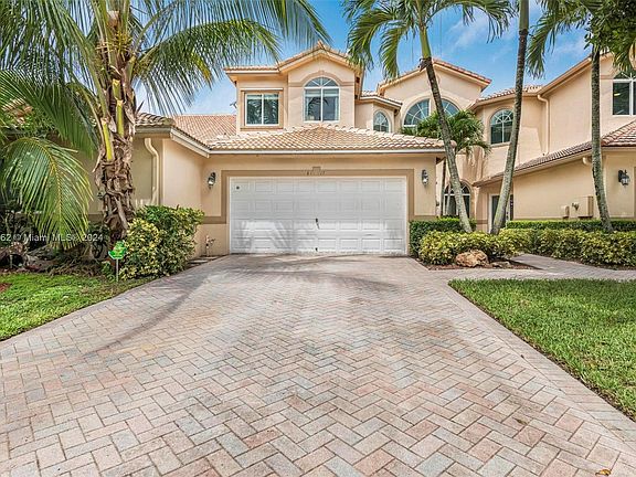 4th image of 8117 Madison Lakes Cir S #8117