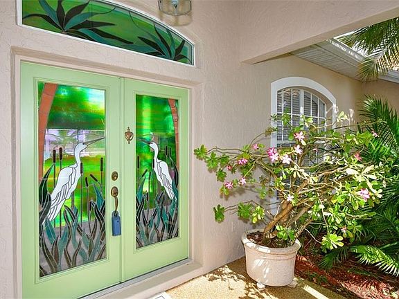 4th image of 6708 Deering Cir
