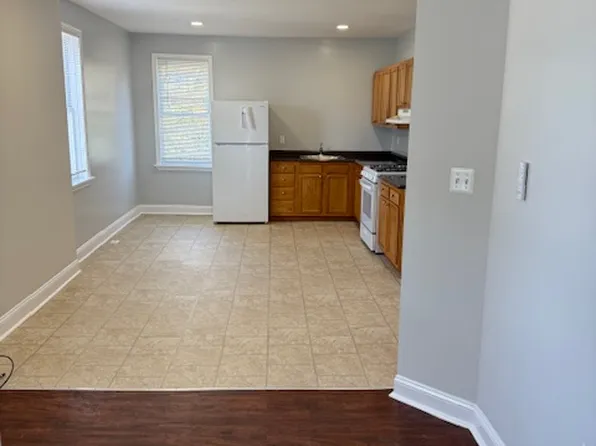 600 E 37th St #2, Baltimore, MD 21218
