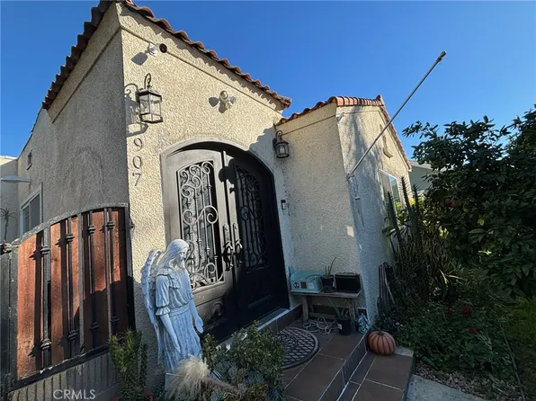 907 Kilson Dr, Santa Ana, CA 92701