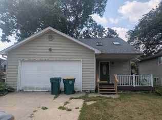 2771 Southlawn St, Ypsilanti, MI 48197
