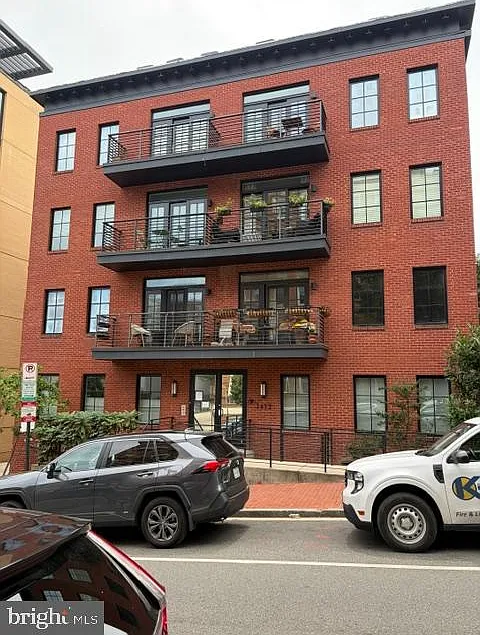 1412 Chapin St NW #303