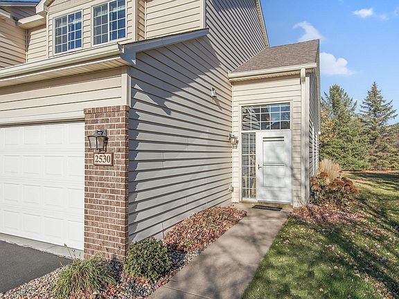 2nd image of 2530 Claremont Dr