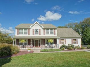 1115 Heritage Blvd, Stroudsburg, PA 18360