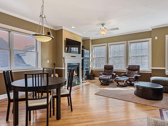 Living Room / Dining Room