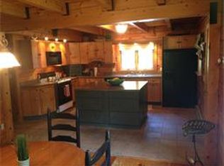 206 Barre Rd, Templeton, MA 01468