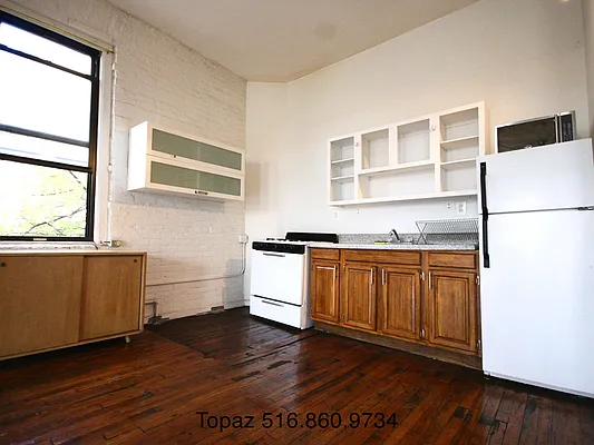 Rented by Rental Solutions Inc | media 33