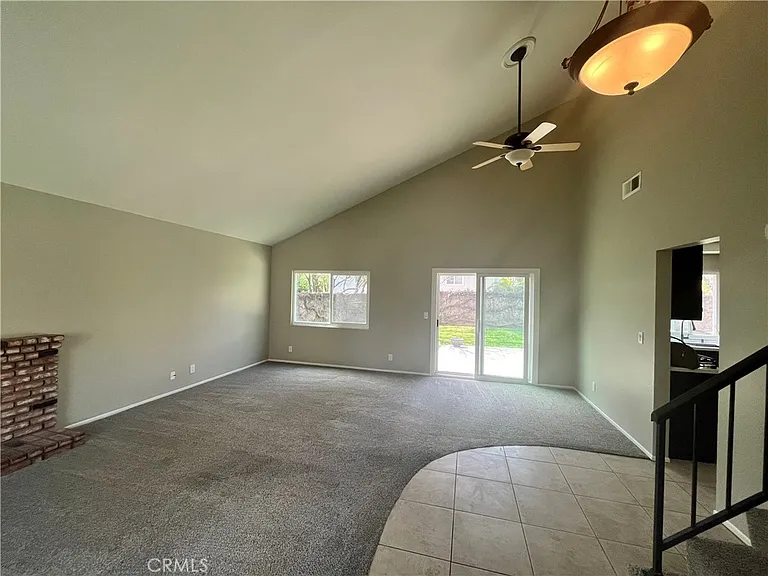 2265 Jasmine Ave — Photo 4