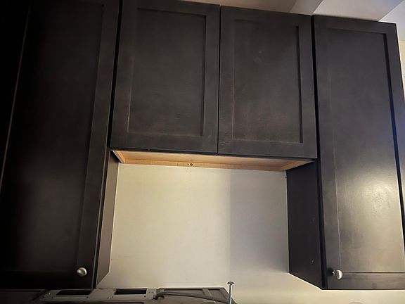 5th image of 3231 W Ardmore Ave #2