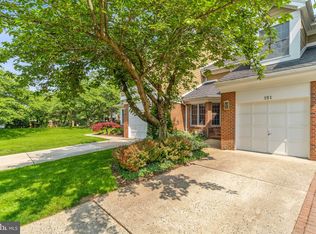 151 River Oaks Cir, Pikesville, MD 21208