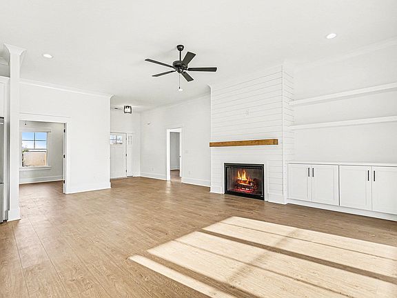 4th image of 3420 Sam Graham Rd.