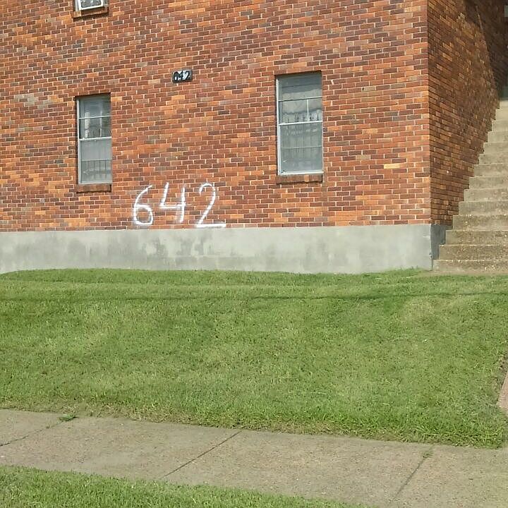 2nd image of 642 S Danny Thomas Blvd APT 6