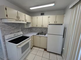 1126 Sw 3rd Street (Irene Mederos- Do Not Send Anyone Without Owner Approval) - 919-3