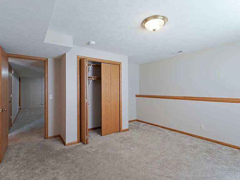 8624 Delphinium Ln — Photo 36