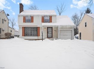 20214 Lanbury Ave, Warrensville Heights, OH 44122