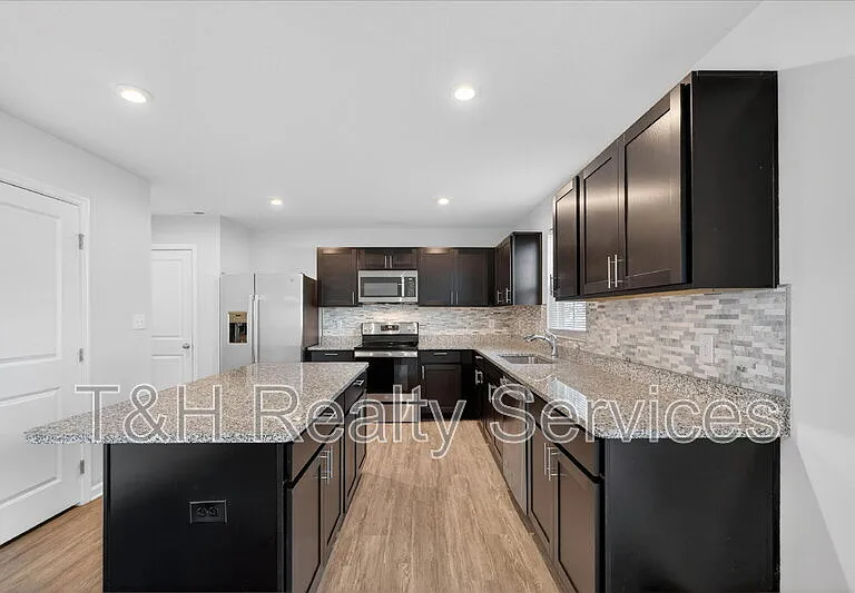 40 N Fairfield Dr — Photo 19