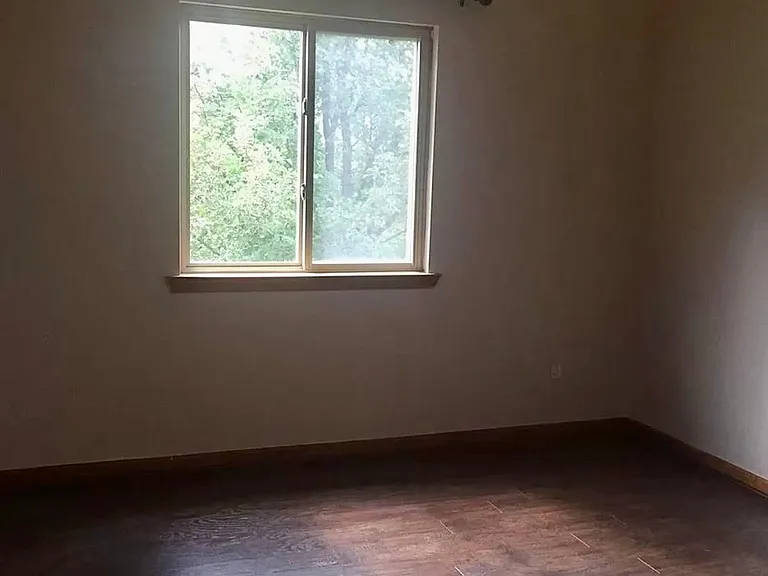 2426 Quarterback Ct #6 — Photo 5