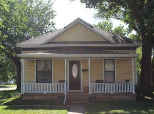 1202 N B St, Wellington, KS 67152