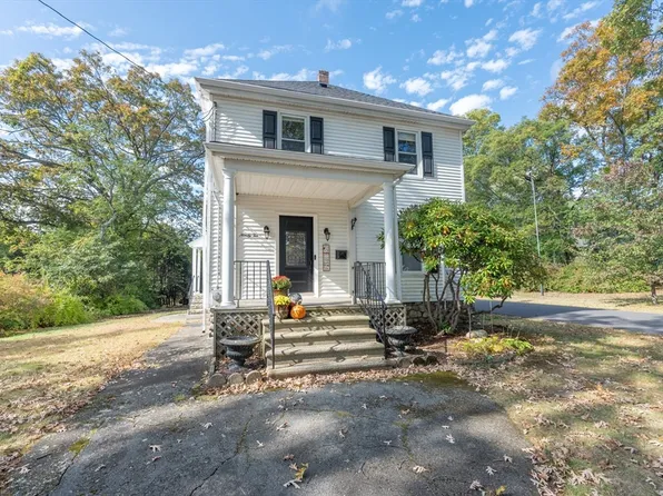 92 High St, Milford, MA 01757