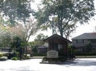591 Lake Ashley Cir, West Melbourne, FL 32904