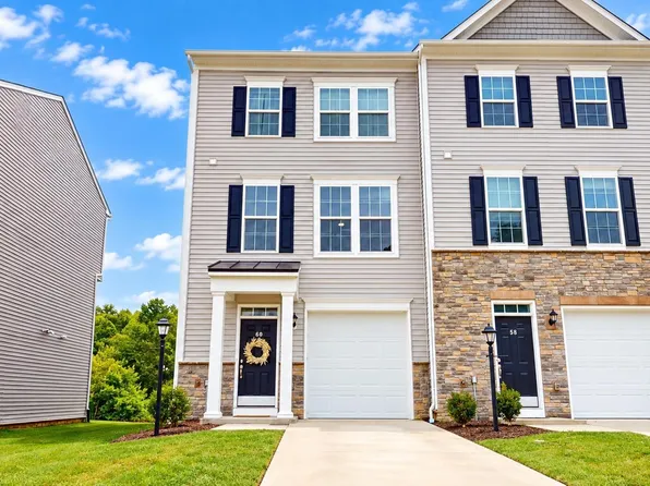 60 Dover Ct, Bridgeport, WV 26330