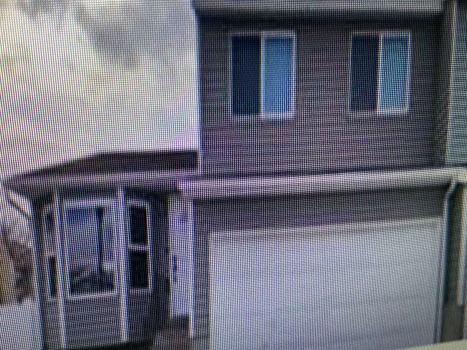 1st image of 8824 S Oak Ln