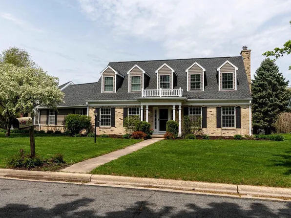 2 St Lawrence Circle, Madison, WI 53717