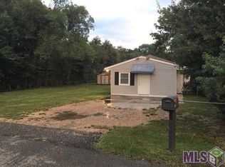 1338 S Arceneaux Ave, Gonzales, LA 70737