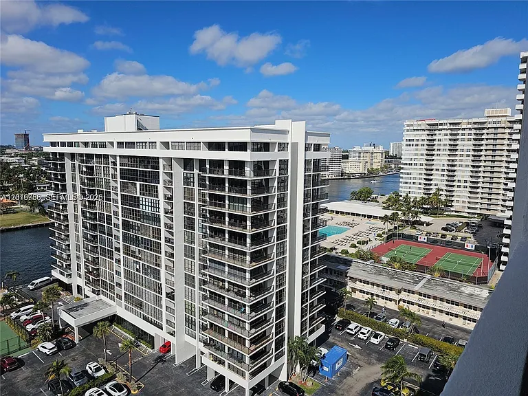 2049 S Ocean Dr #Penthouse 1 — Photo 12