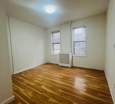4th image of 31-48 41st St #2R