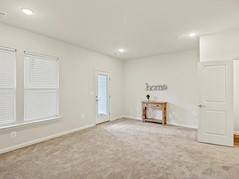 3410 Watershed Blvd — Photo 4