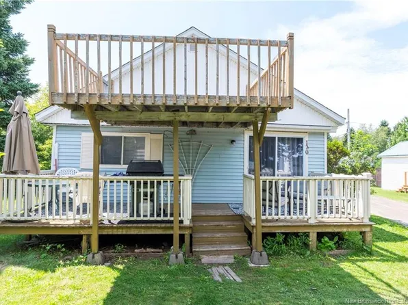 130 Alma Leblanc St, Dundas, NB E4R 3Y7