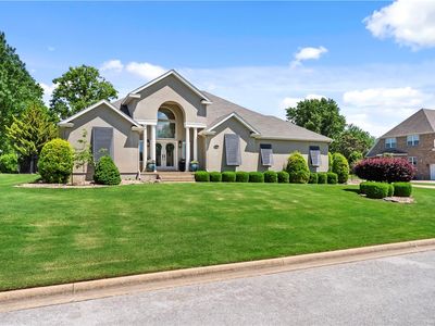 5 W Leiston Dr, Rogers, AR, 72758