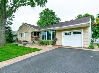 23 Jean Pl, Syosset, NY 11791